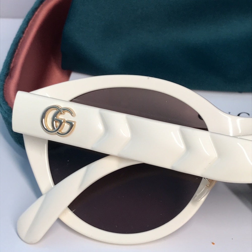 New ✨ Authentic Gucci GG0814SK 002 Sunglasses – Ivory Frame with Brown Lenses ✨ - Picture 13 of 14